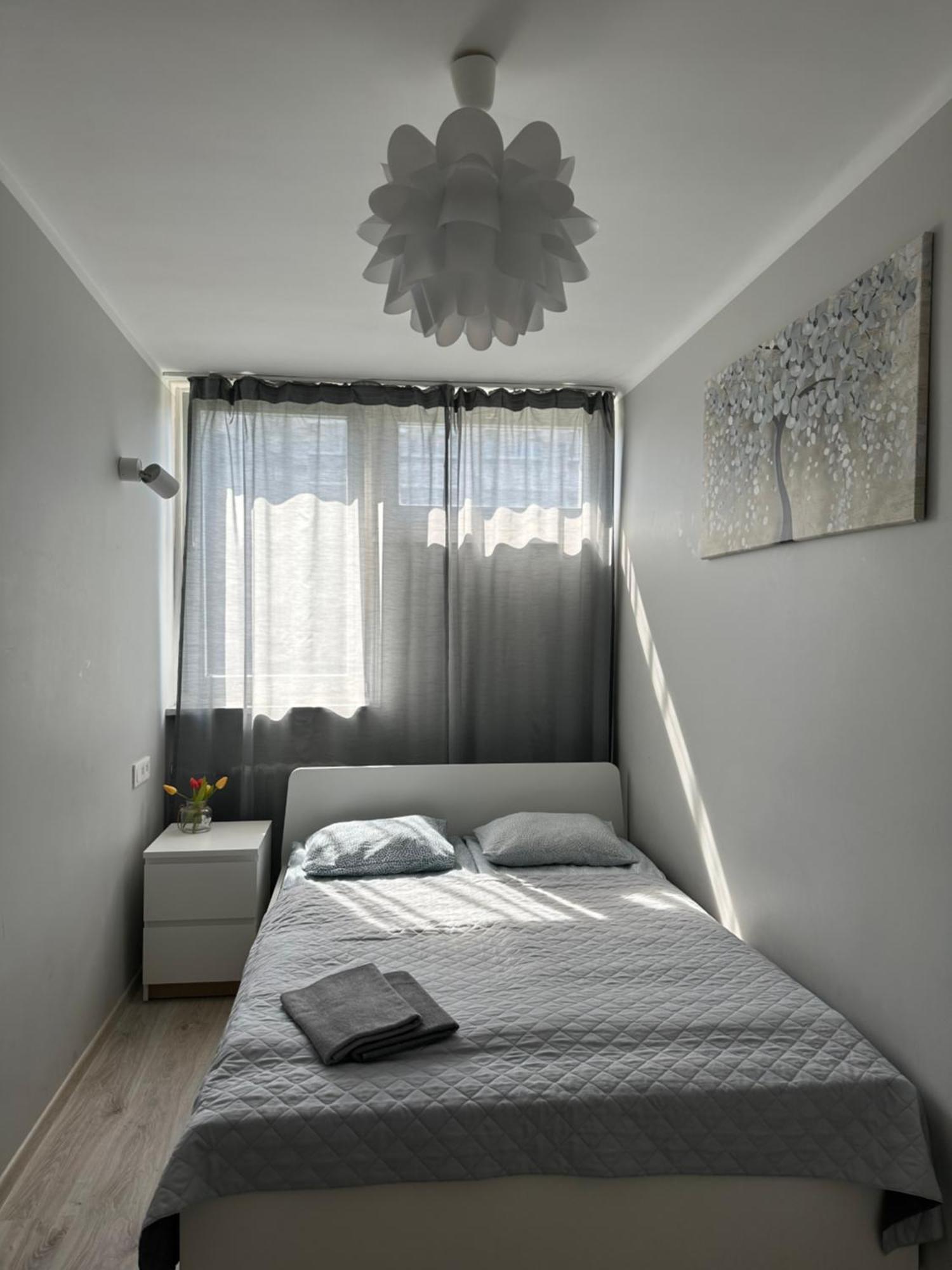 Coser Apartamenty Grzybowska Warsaw Exterior photo